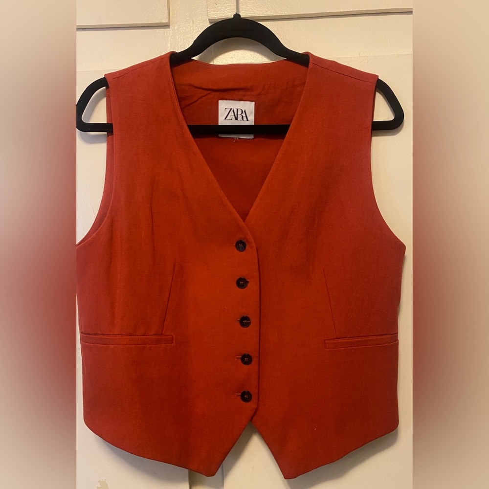 Zara Vest